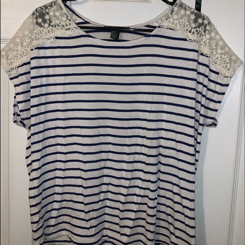 Striped oversized shirt